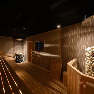 2* Capsule hotel The Centurion Sauna Rest & Male Only